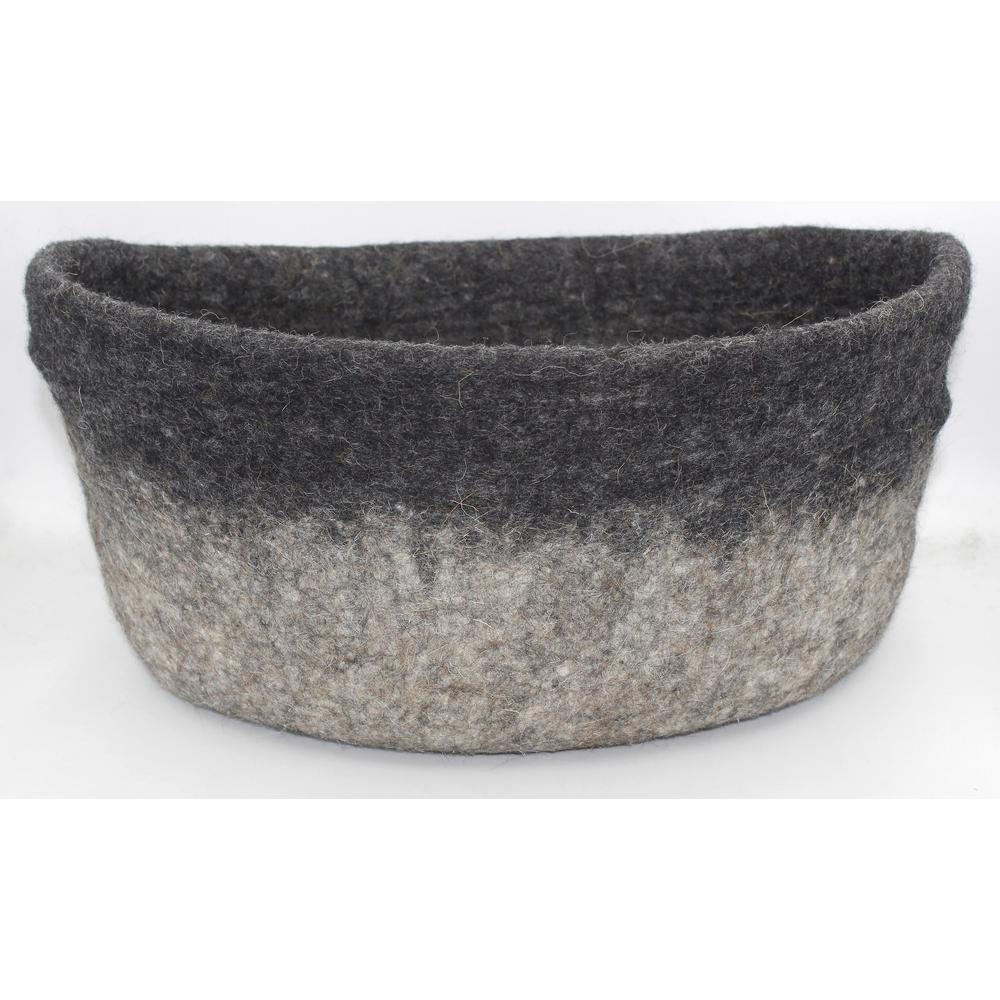 Lg Oval Basket Dia 15.60” Wool -St - Natural/Grey. Picture 1