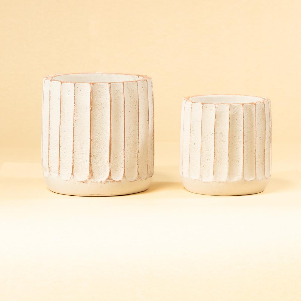 Rustic Fluted Pot White Dia 12". Picture 2