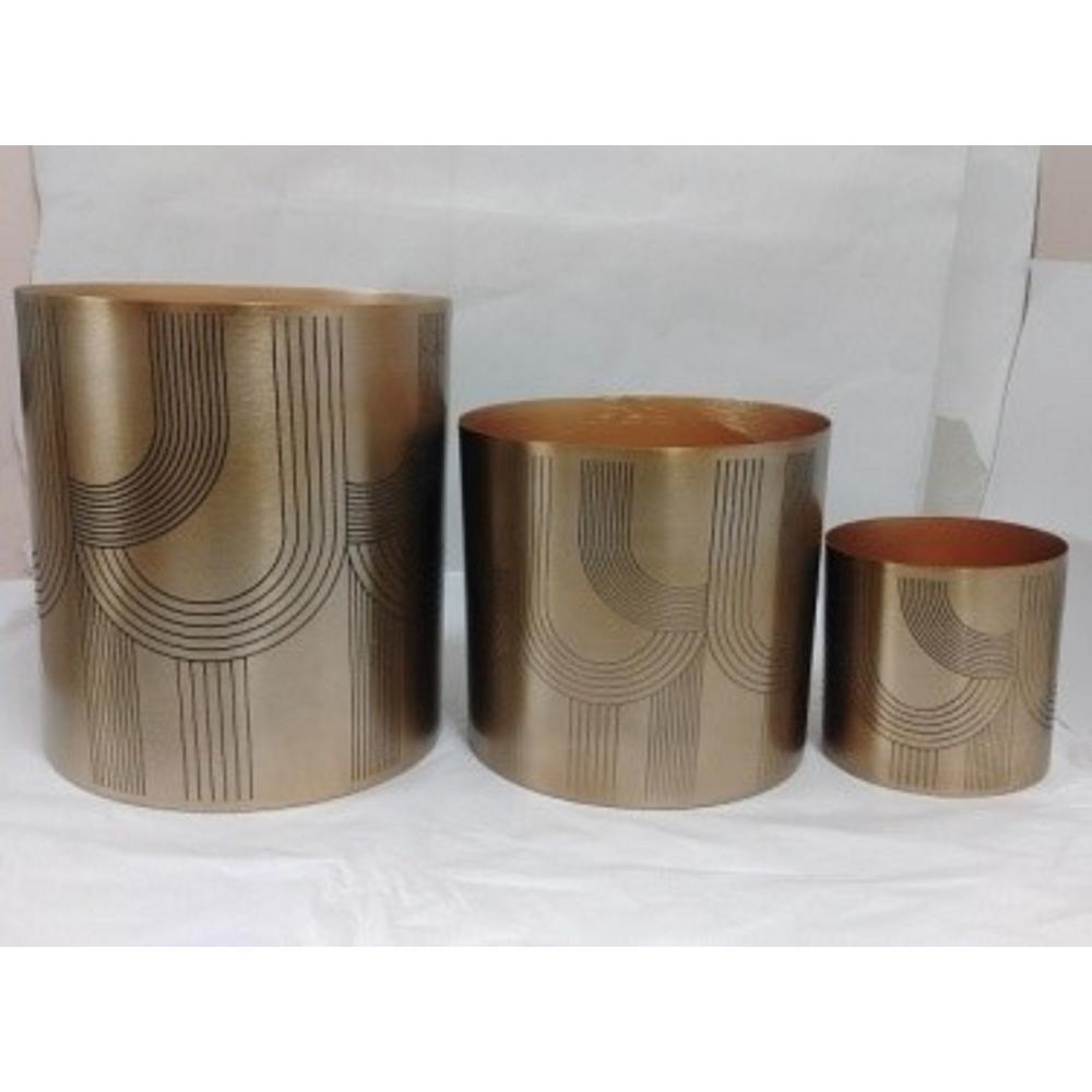 Set Of 3 Gold Planters. Picture 1