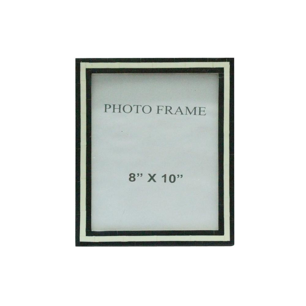 8X10" Line Frame Black & White. Picture 1
