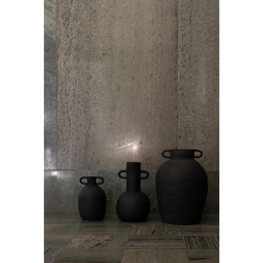 Med. Long Black Vase - Black. Picture 3
