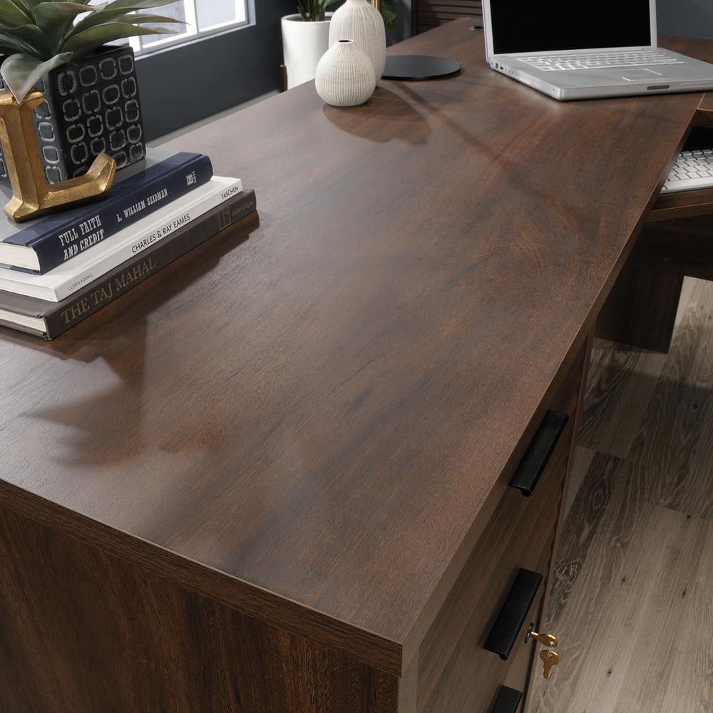 Englewood L-Desk Spiced Mahogany. Picture 7