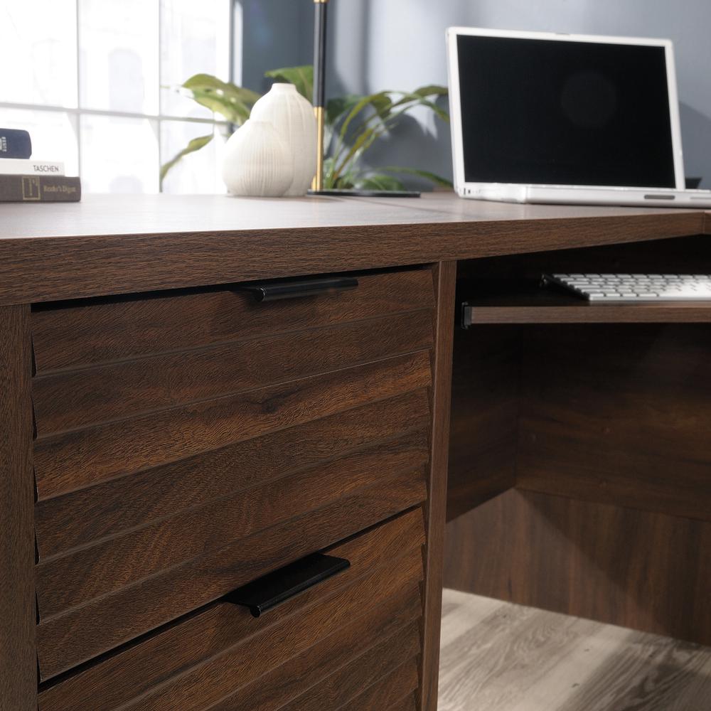 Englewood L-Desk Spiced Mahogany. Picture 14