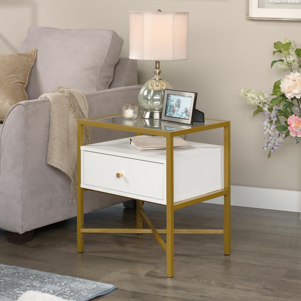 Harper Heights End Table White 3A. Picture 4