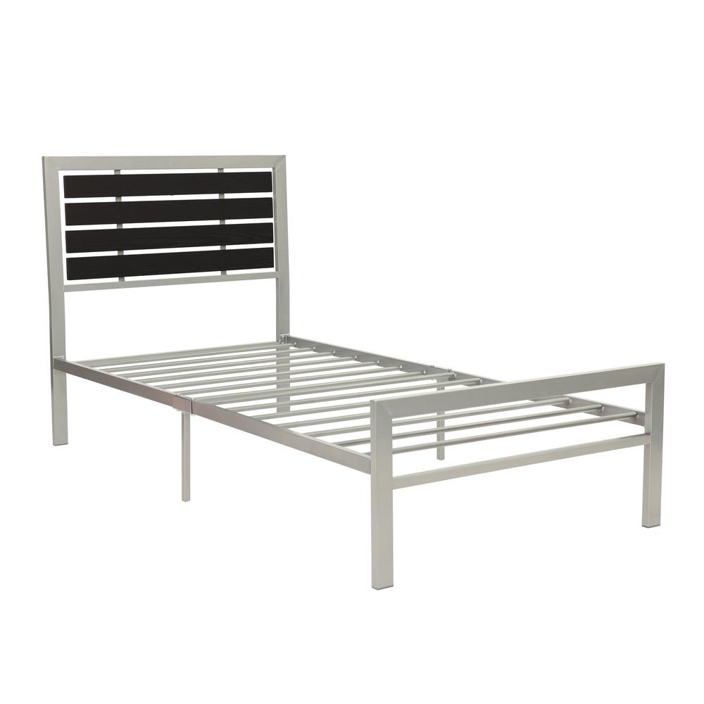 Furniture Twin  Bed  With  Metal Frame in Silver With Wood. Picture 3