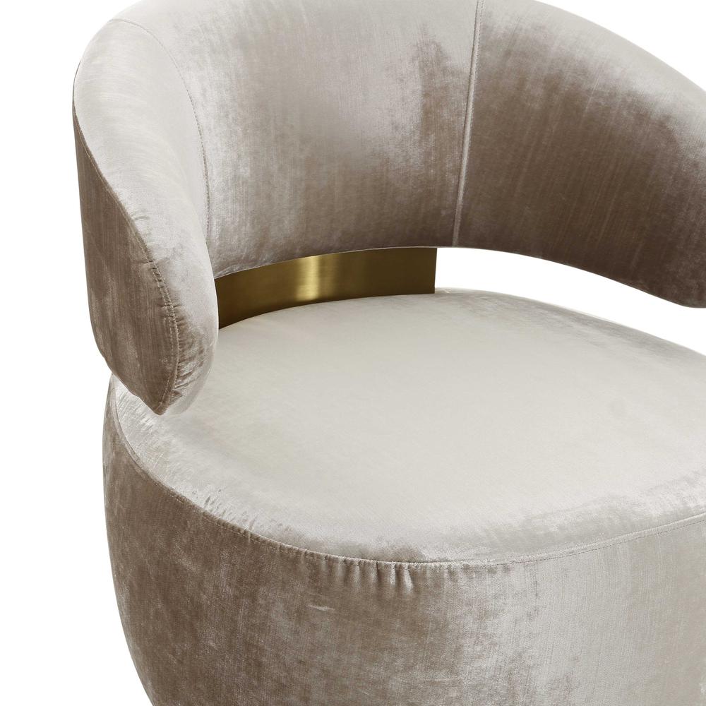 Austin Champagne Chair. Picture 12