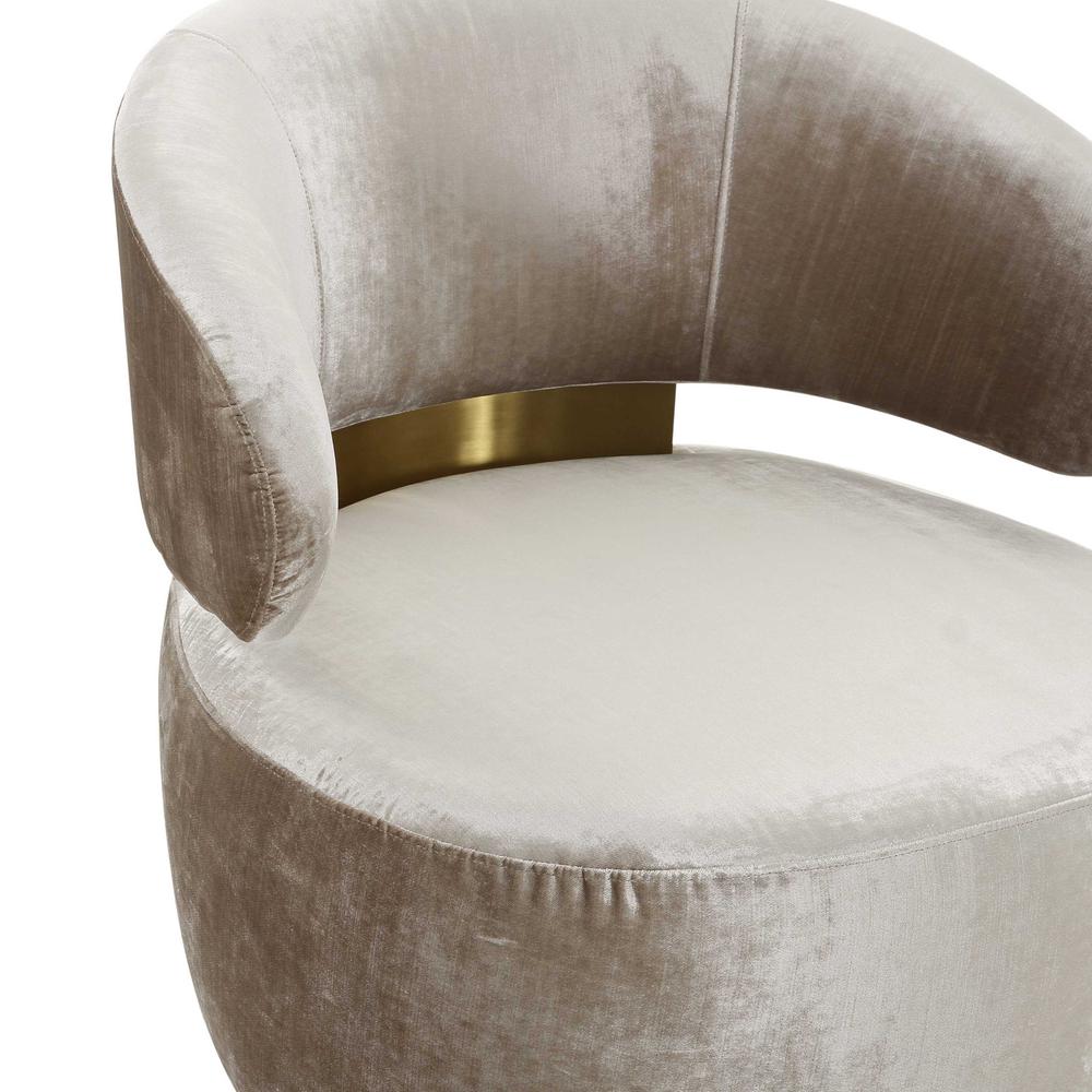 Austin Champagne Chair. Picture 5