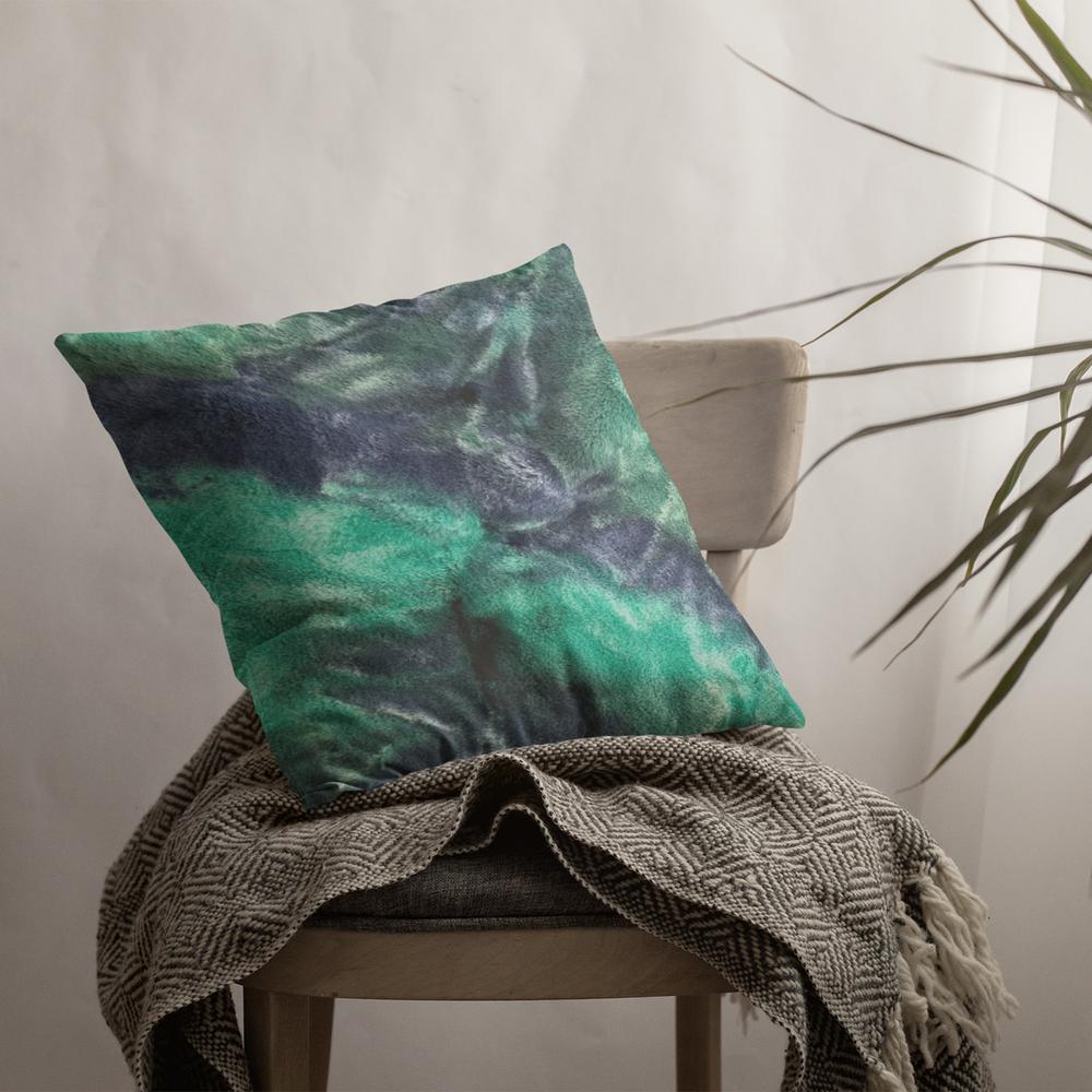 Plutus Green Blue Northern Lights Animal Faux Fur Luxury Throw Pillow, Double sided  12" x 20". Picture 3