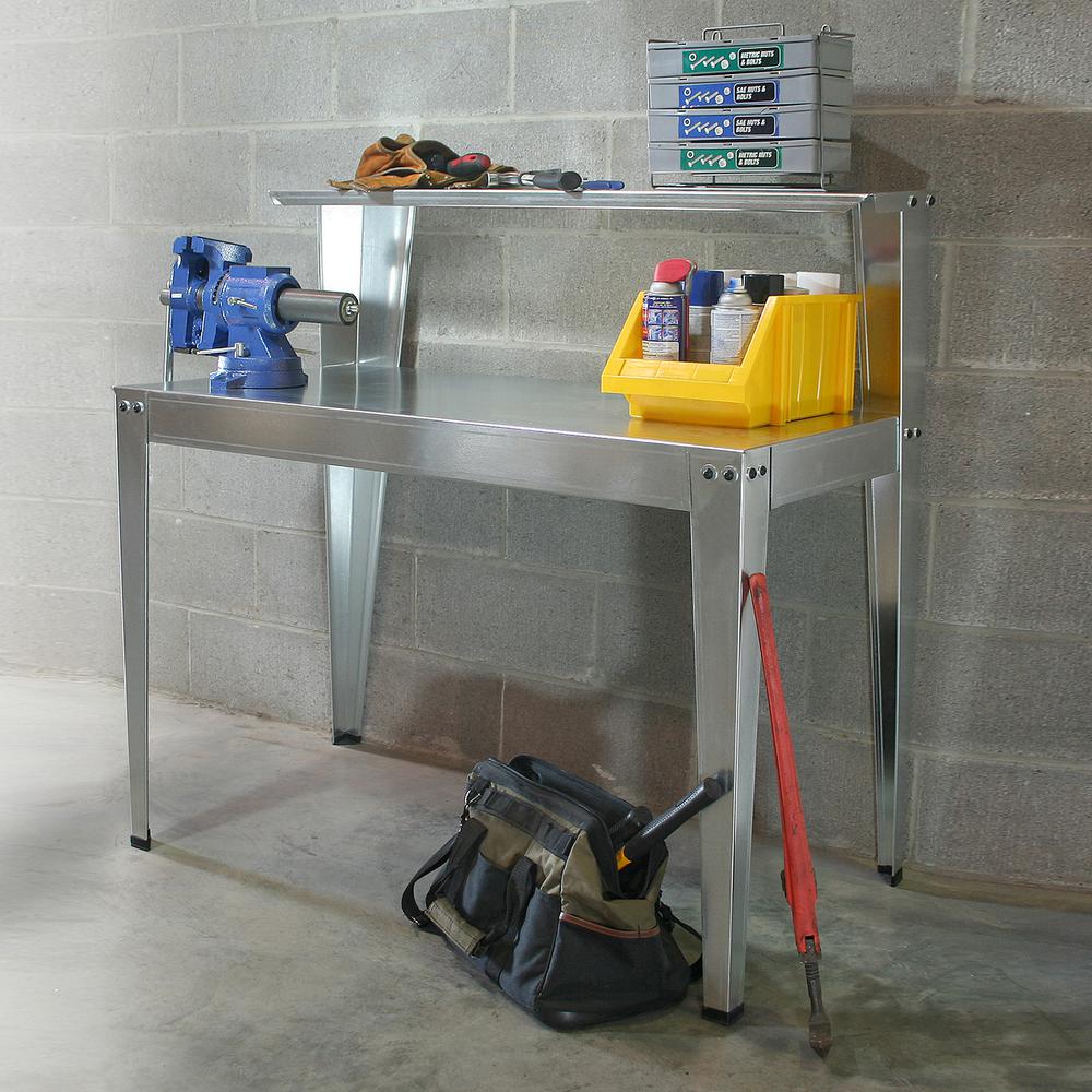 Multi-Use Steel Table/Work Bench. Picture 4