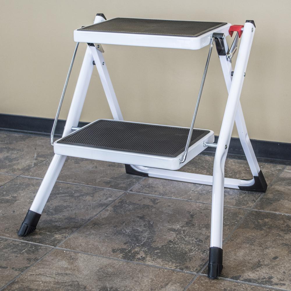 Two Step Mini Step Ladder. Picture 3
