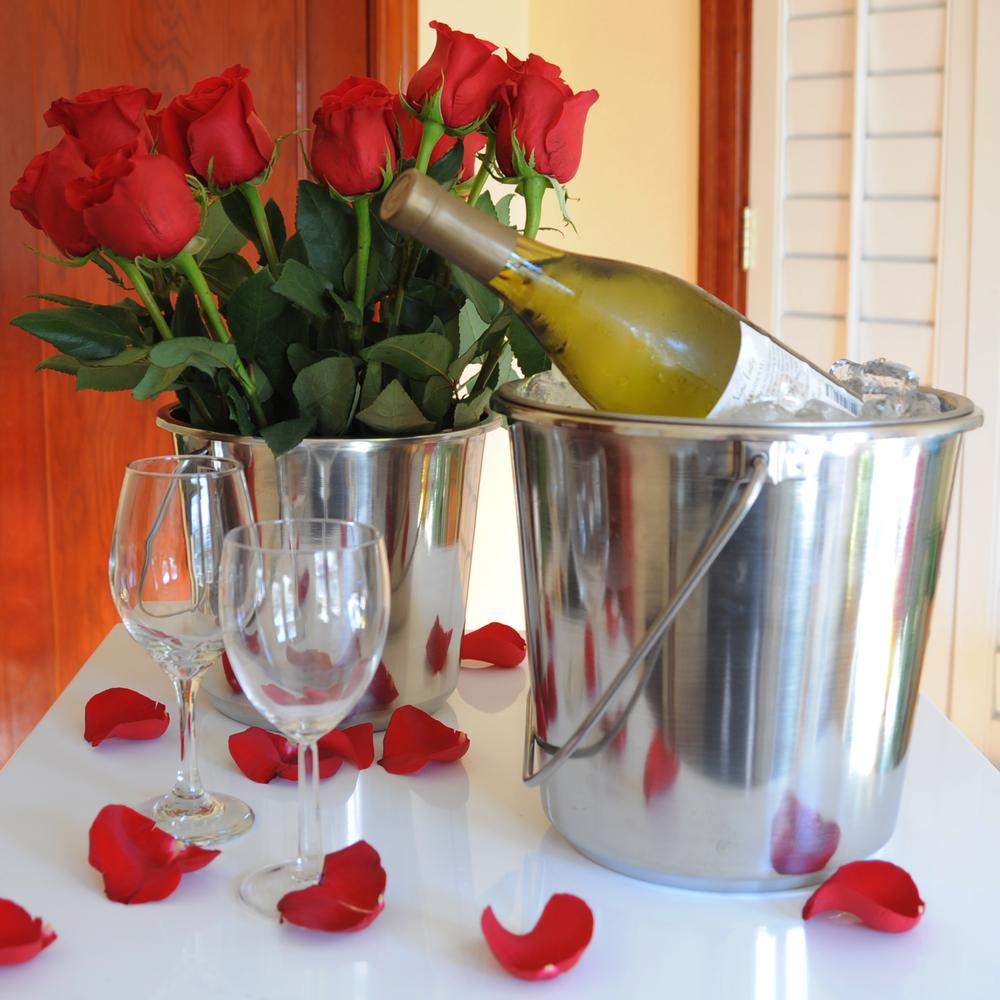 Large Stainless Steel Bucket Set – 3 Piece. Picture 3