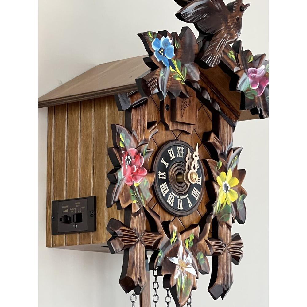 12 Melody Quartz Cuckoo Clock with Five Leaves & Bird Painted. Picture 5