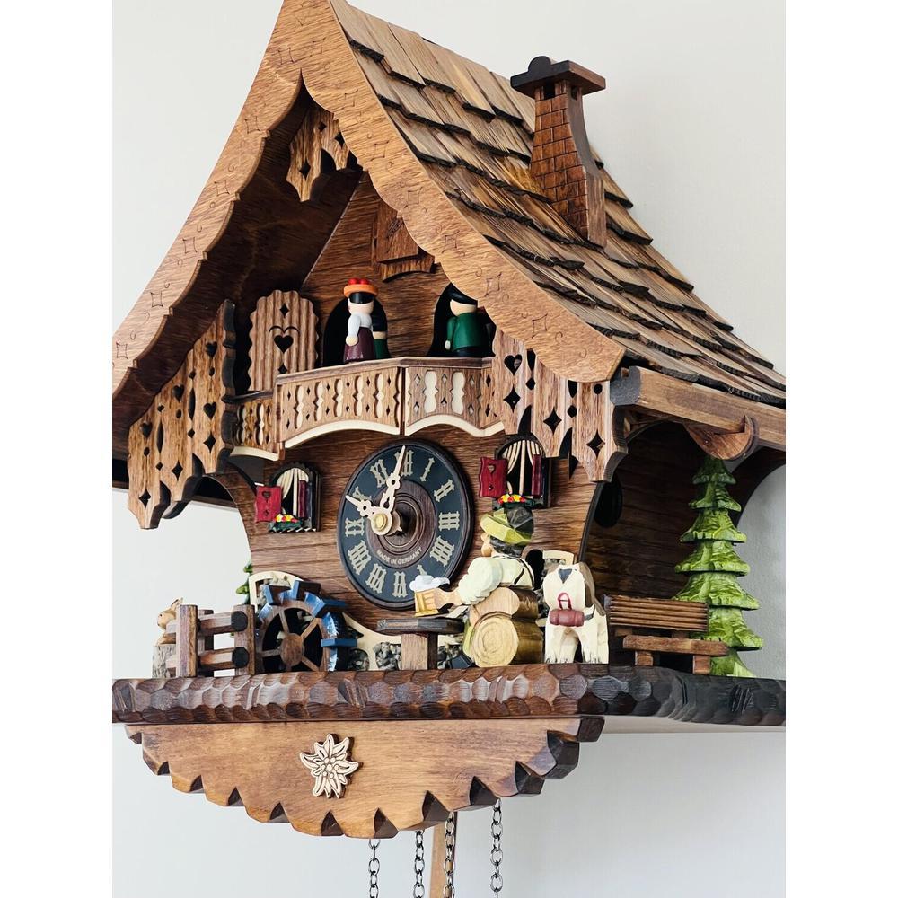 13" Cottage with Beer Drinker and Waterwheel. Picture 2