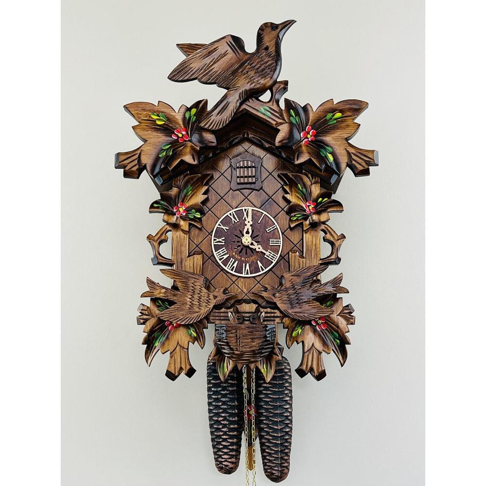 Eight Day Cuckoo Clock. Picture 1