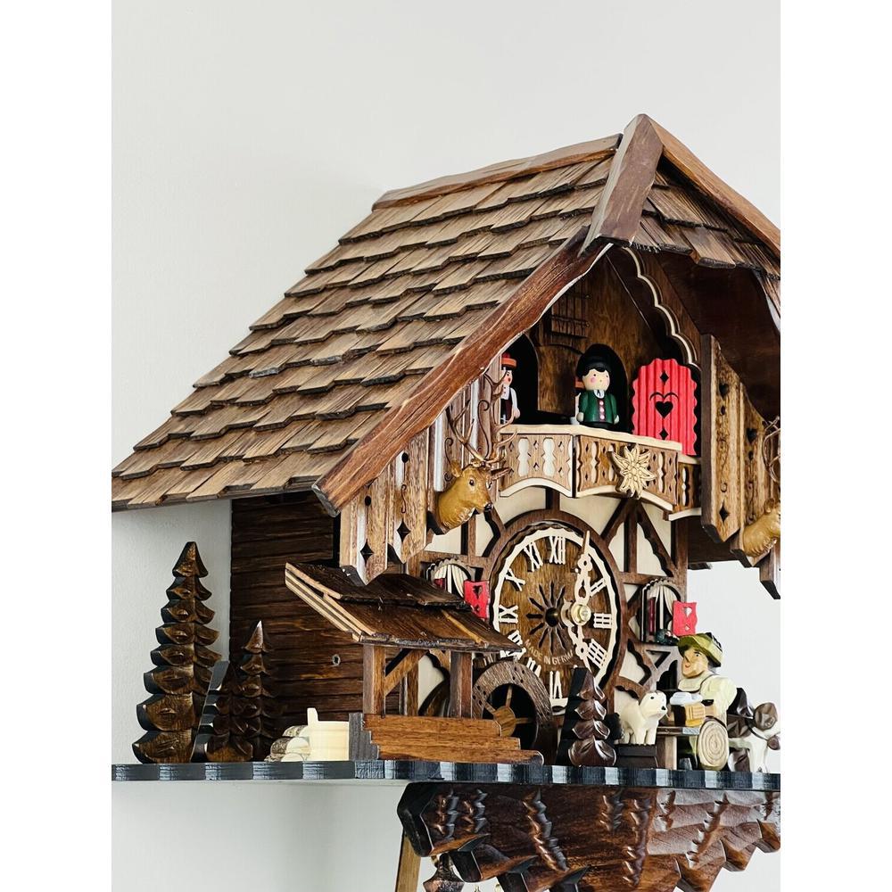 One Day Musical Cuckoo Clock Cottage with Beer Drinker, Waterwheel, and Dancers. Picture 4
