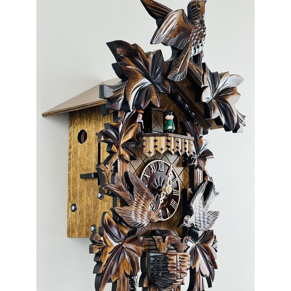 One Day Hand-carved Musical Cuckoo Clock with Dancers and Animated Birds. Picture 4