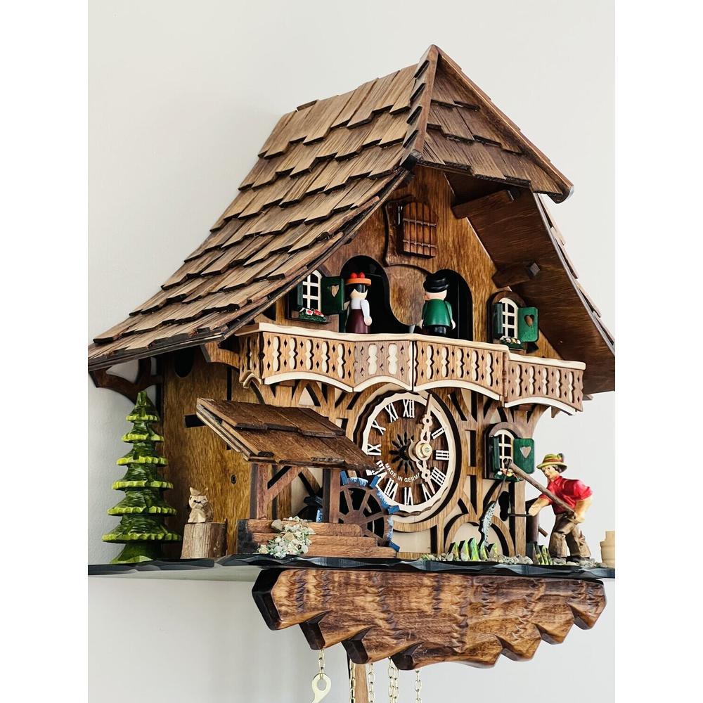One Day Musical Cuckoo Clock Cottage. Picture 4