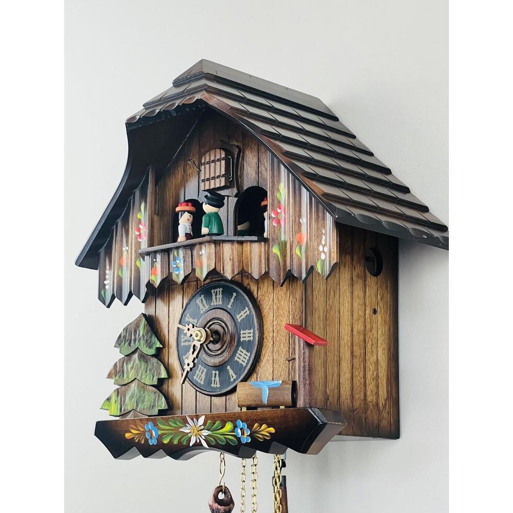 One Day Musical Cuckoo Clock with Hand-painted Flowers and Moving Dancers. Picture 2