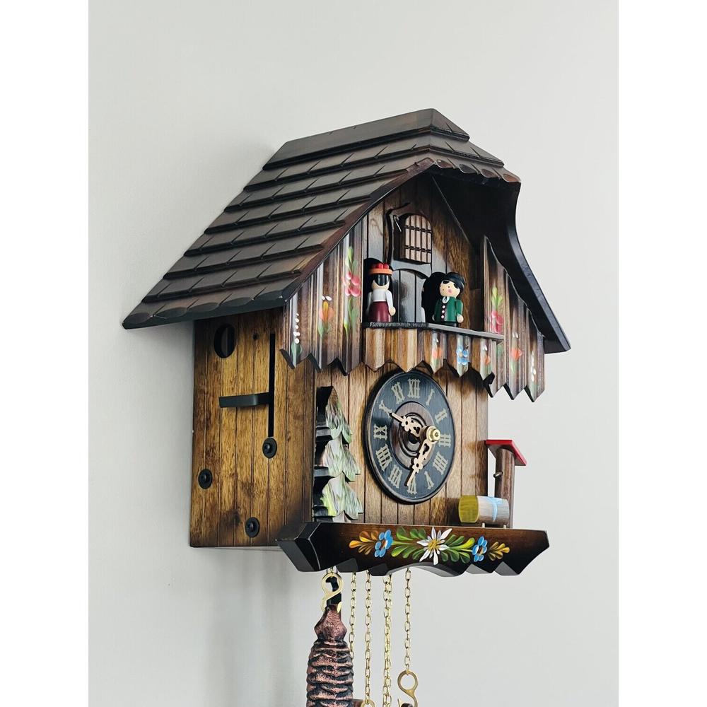 One Day Musical Cuckoo Clock with Hand-painted Flowers and Moving Dancers. Picture 4