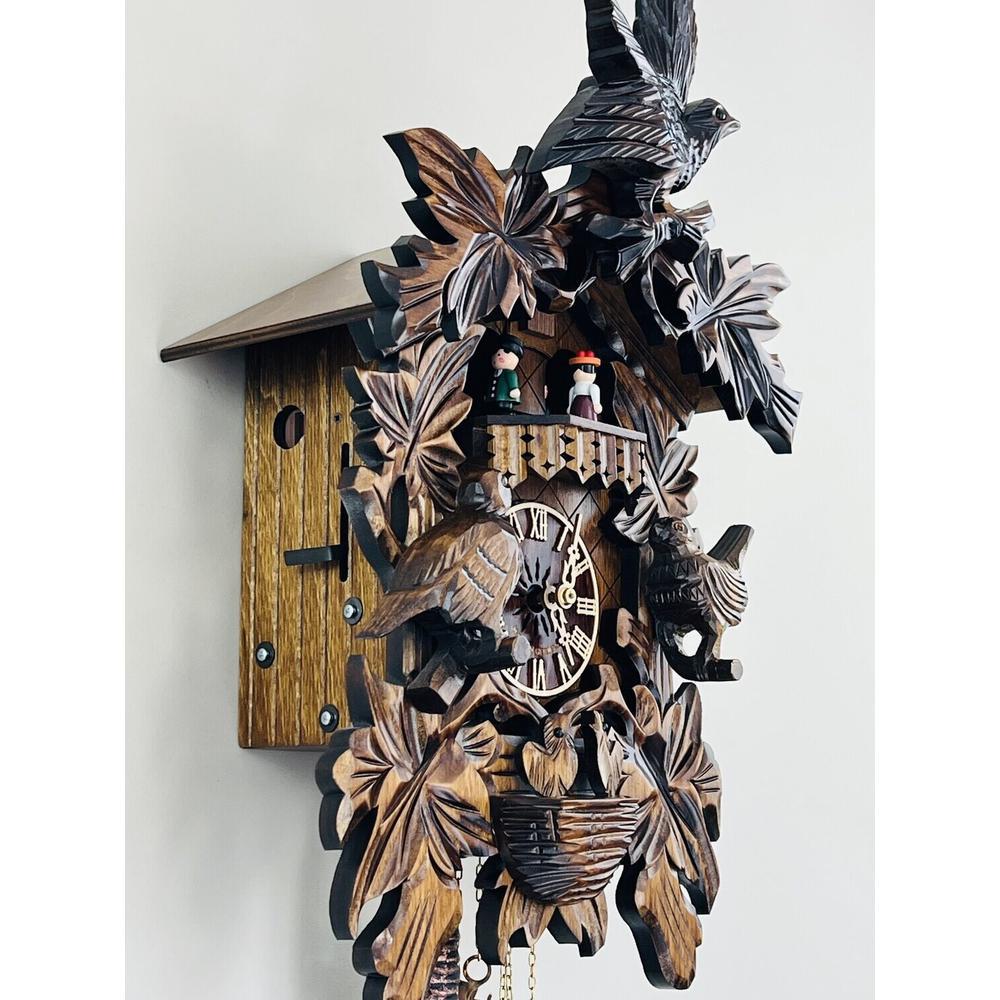 One Day Musical Cuckoo Clock with Hand-carved Birds, Leaves, and Chicks in Nest. Picture 4