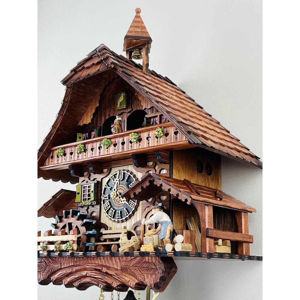 Eight Day Musical Cuckoo Clock Cottage. Picture 2