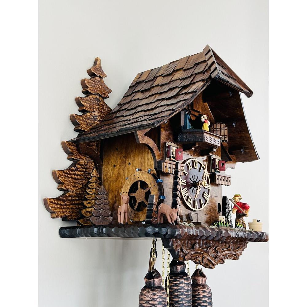 Eight Day Musical Cuckoo Clock Cottage. Picture 4