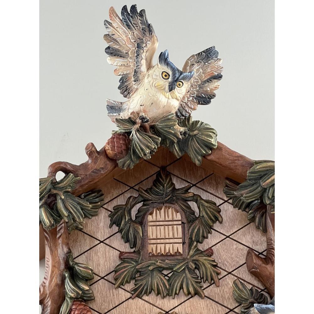 Eight Day Musical Cuckoo Clock Carved Owls and Leaves with Hoot sound. Picture 2