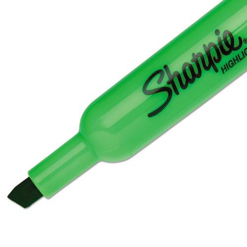 Tank Style Highlighters, Fluorescent Green Ink, Chisel Tip, Green Barrel, Dozen. Picture 3
