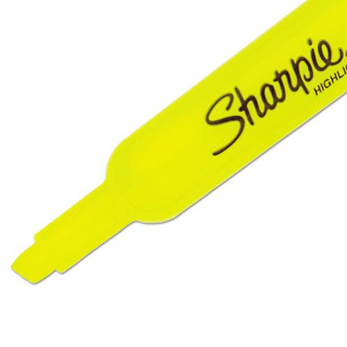 Tank Style Highlighters, Fluorescent Yellow Ink, Chisel Tip, Yellow Barrel, Dozen. Picture 3
