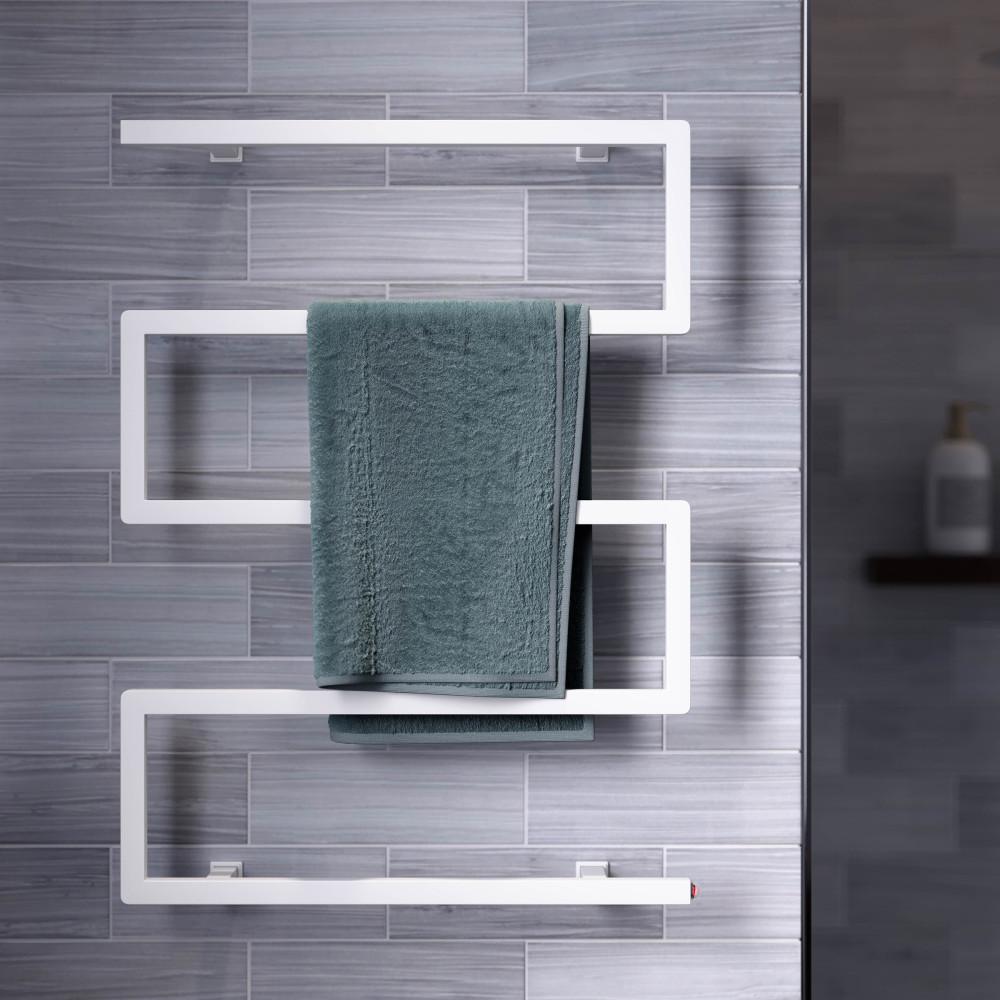 Voltaire 5-Bar Electric Towel Warmer in Matte White. Picture 2