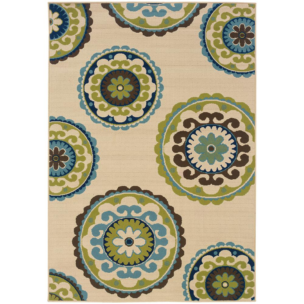 CASPIAN Ivory 5' 3 X  7' 6 Area Rug. Picture 1