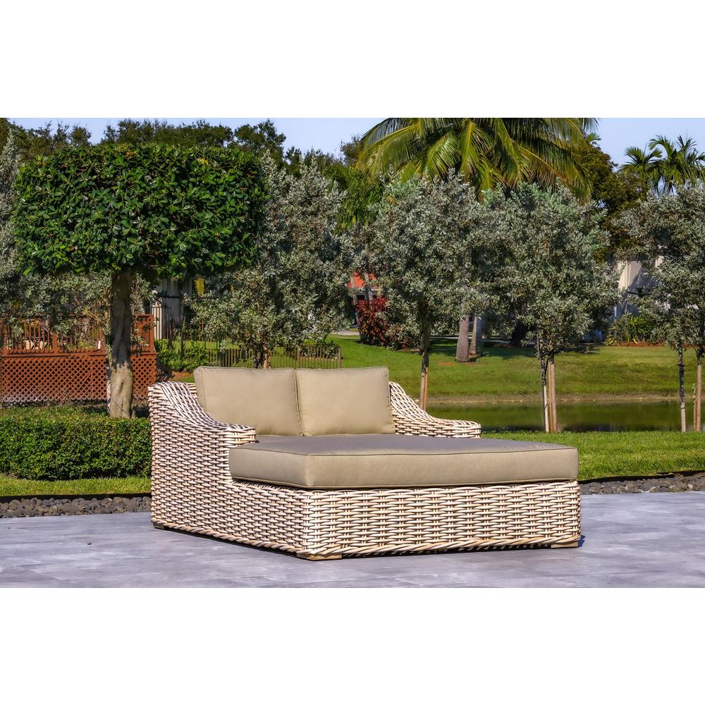 Anna 79 X 59 Inch Outdoor Wicker Aluminum Frame Extra Large Double Sun Lounger. Picture 3