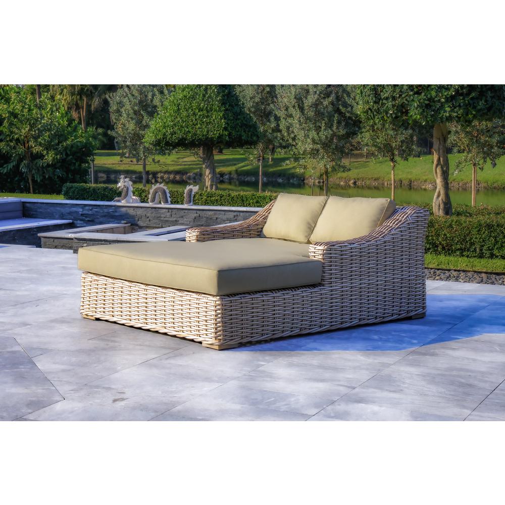 Anna 79 X 59 Inch Outdoor Wicker Aluminum Frame Extra Large Double Sun Lounger. Picture 5