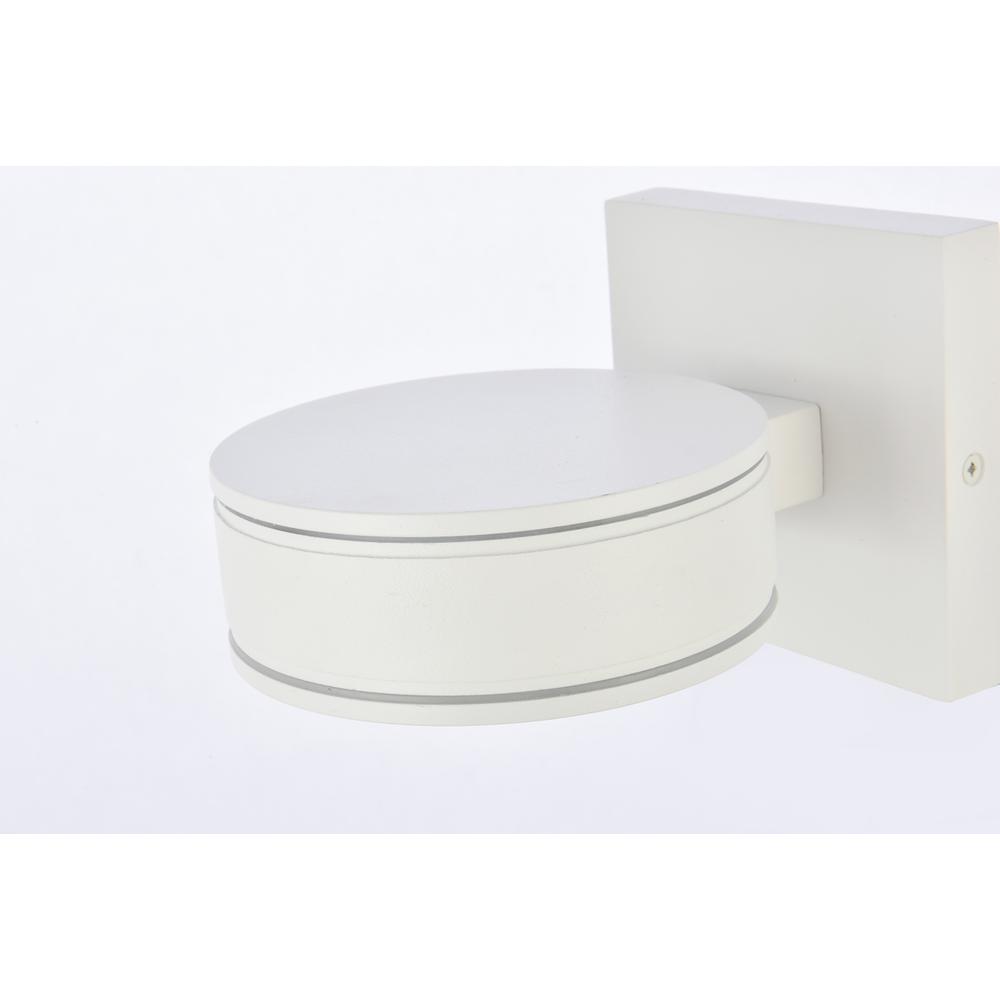 Raine Integrated Led Wall Sconce In White. Picture 3