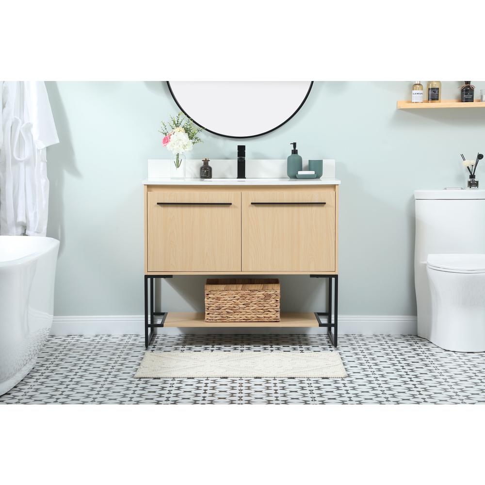 40 Inch Single Bathroom Vanity In Maple With Backsplash. Picture 14