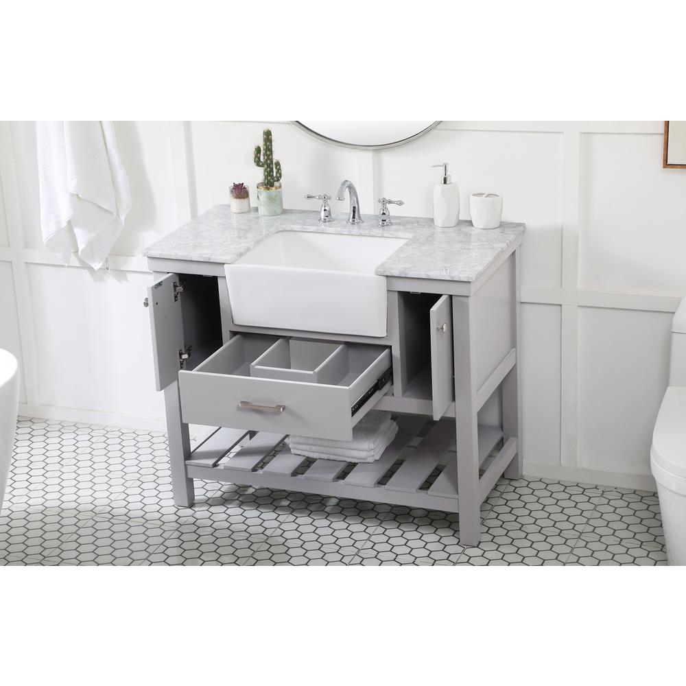 42 Inch Single Bathroom Vanity In Grey. Picture 3