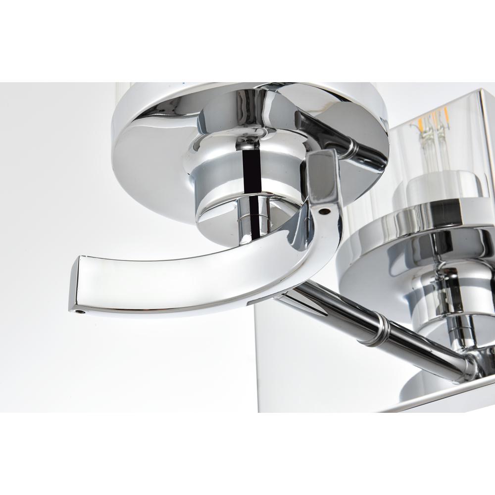Saanvi 1 Light Chrome And Clear Bath Sconce. Picture 5