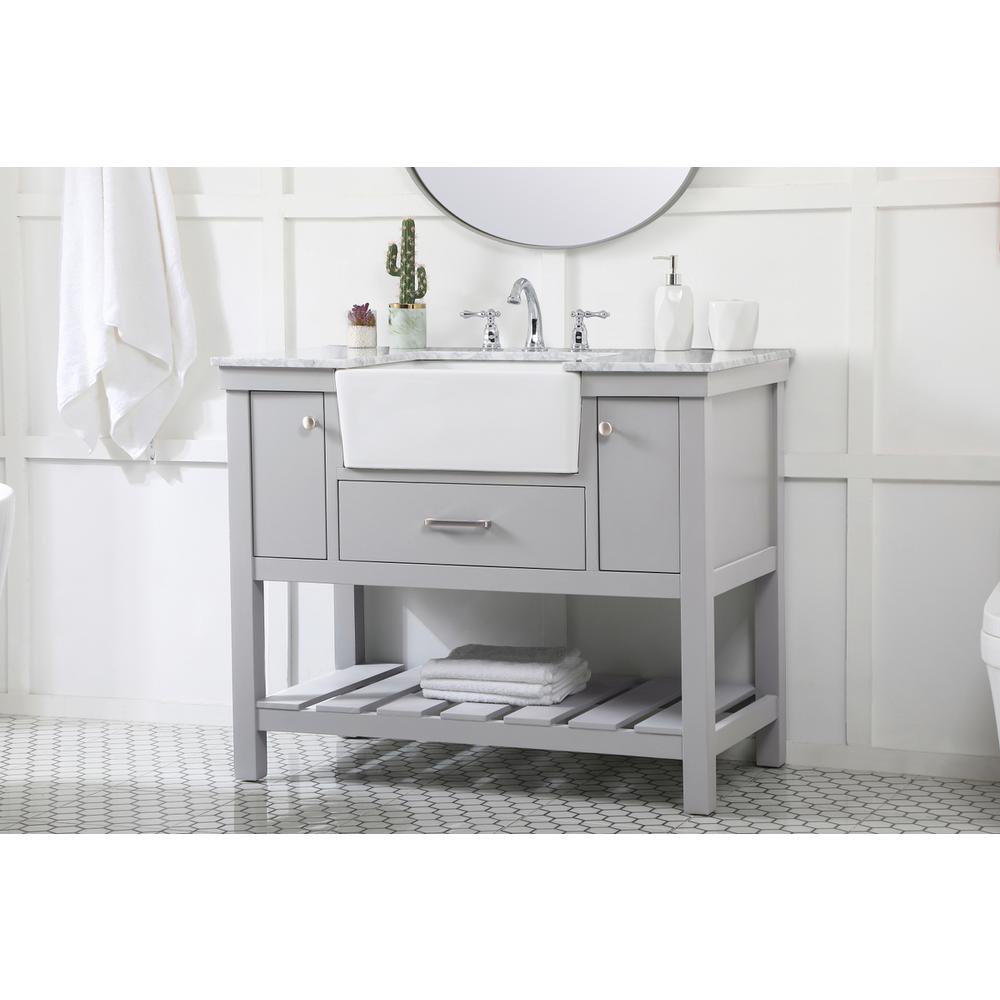 42 Inch Single Bathroom Vanity In Grey. Picture 2