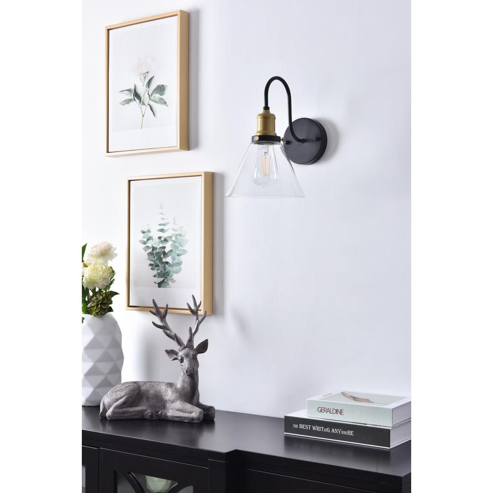 Histoire 1 Light Brass And Black Wall Sconce. Picture 13