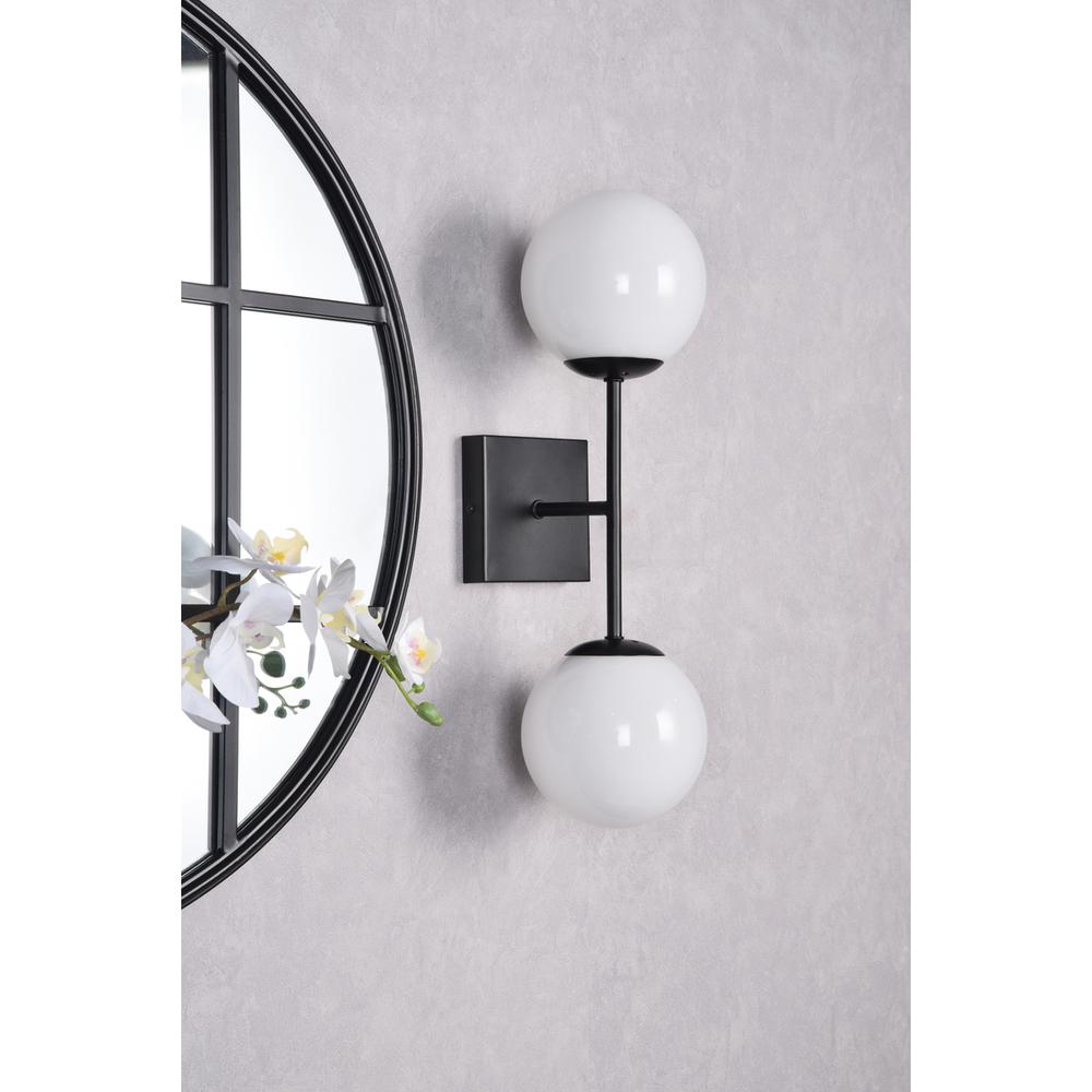 Neri 2 Lights Black And White Glass Wall Sconce. Picture 8