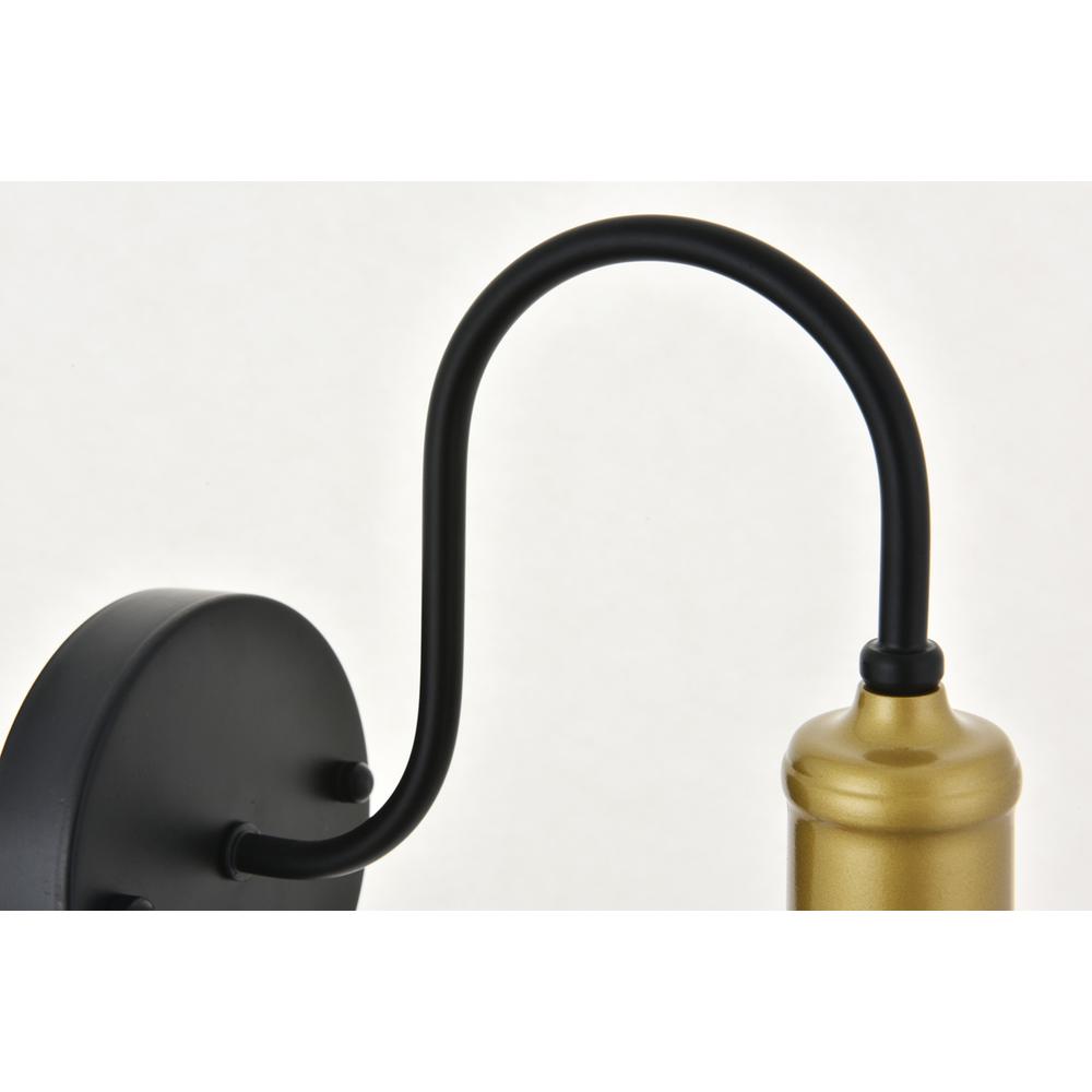 Histoire 1 Light Brass And Black Wall Sconce. Picture 9