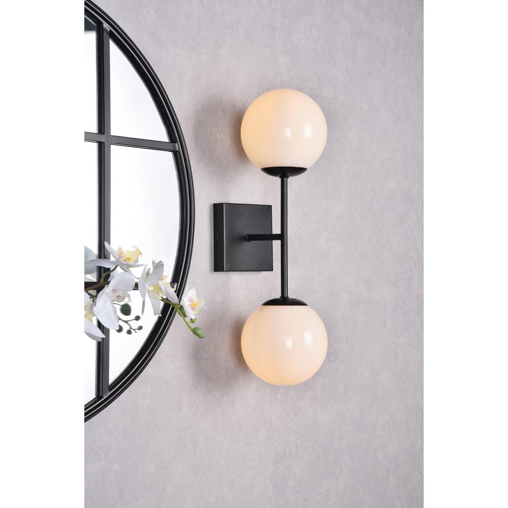 Neri 2 Lights Black And White Glass Wall Sconce. Picture 9