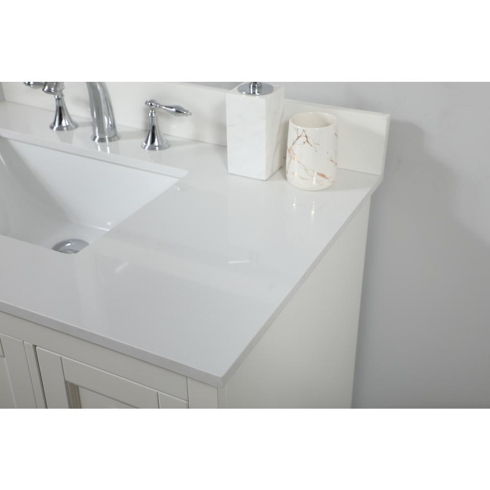 32 Inch Single Bathroom Vanity In White With Backsplash. Picture 5