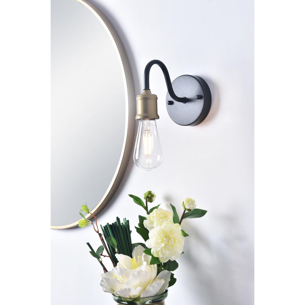Serif 1 Light Brass And Black Wall Sconce. Picture 12
