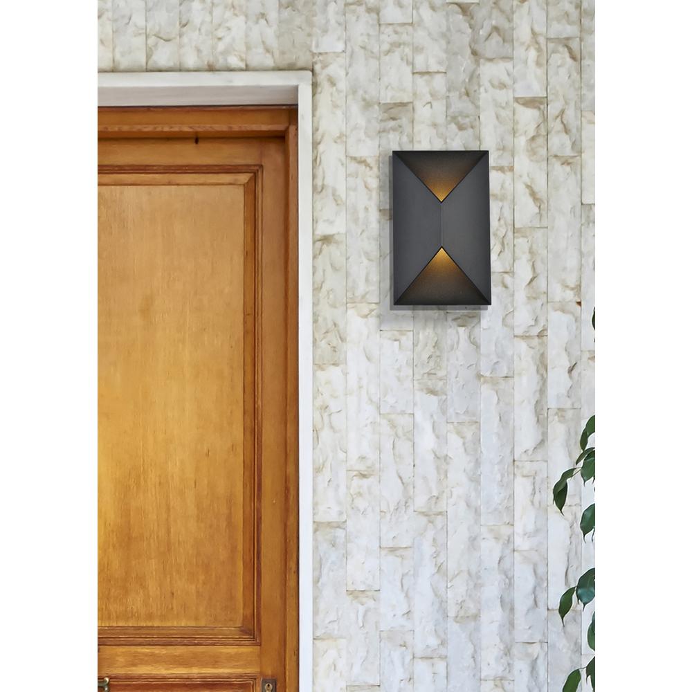 Raine Integrated Led Wall Sconce  In Black. Picture 5