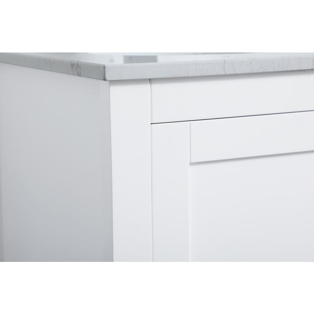 18 Inch Single Bathroom Vanity In White. Picture 5