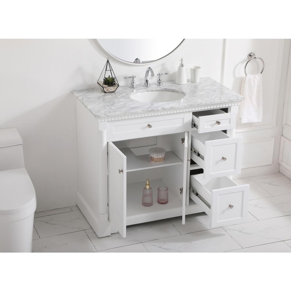 42 Inch Single Bathroom Vanity In  White. Picture 3