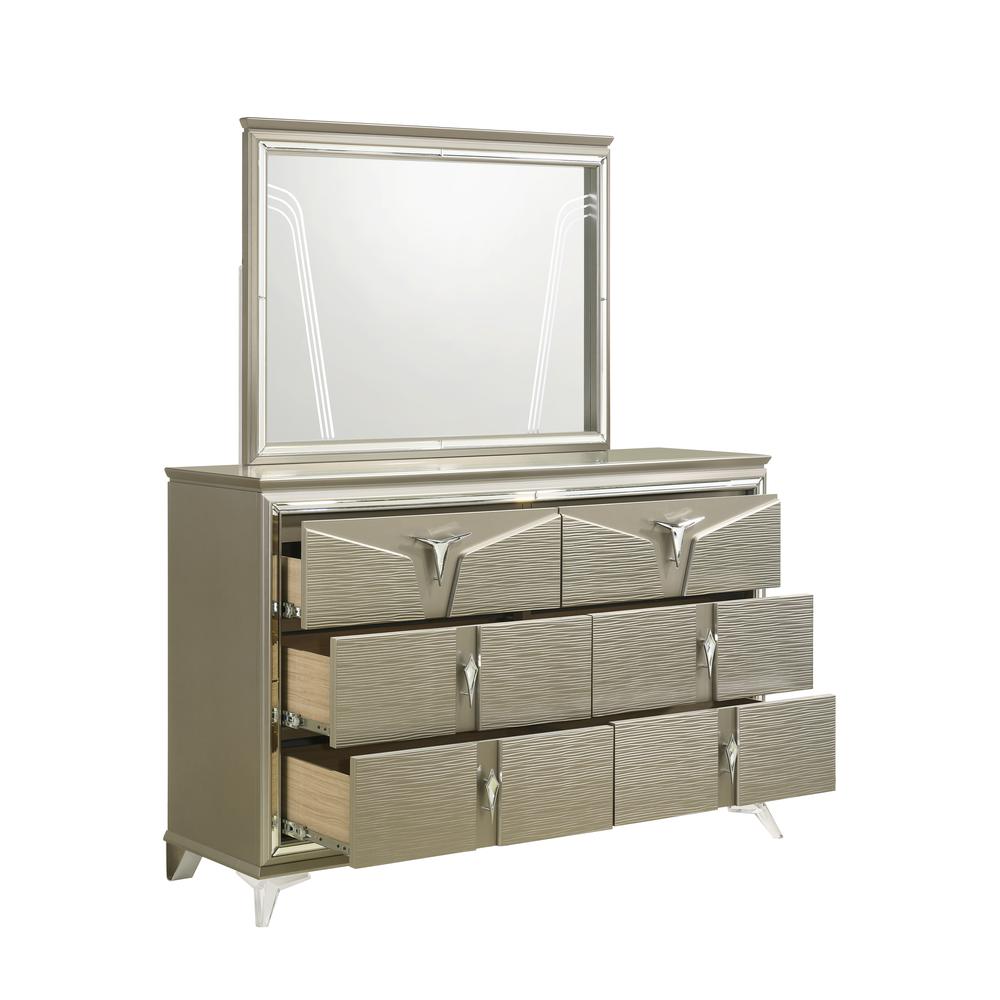 Samantha Modern Style 6-Drawer Dresser Made with Wood & Mirrored Accents. Picture 3