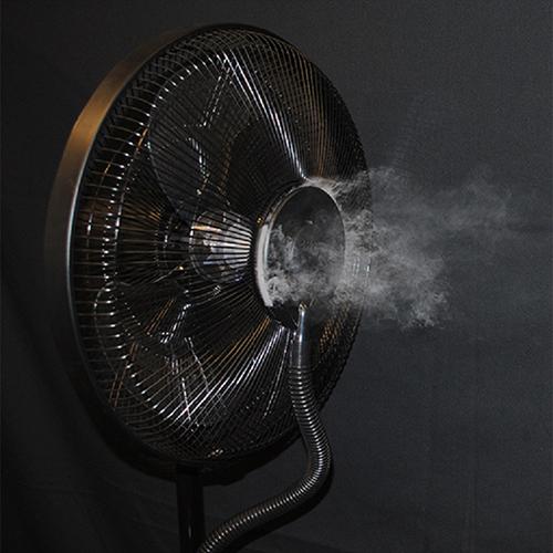 CoolZone by SUNHEAT CZ500 Ultrasonic Dry Misting Fan with Bluetooth Technology. Picture 2