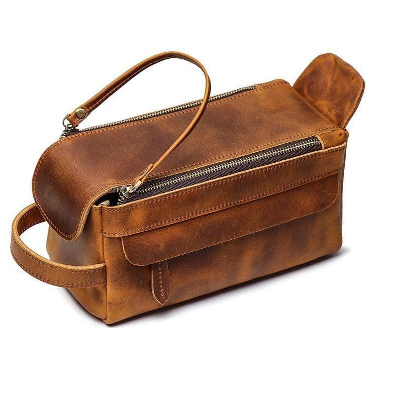 Dado Leather Dopp Kit | Handmade Leather Toiletry Bag. Picture 2